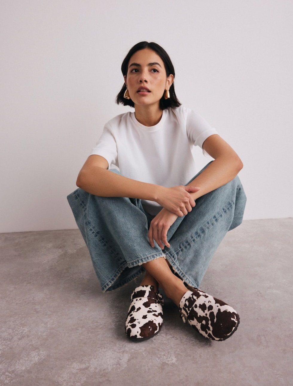 Standard-Fit Cow Leather Footbed Clogs