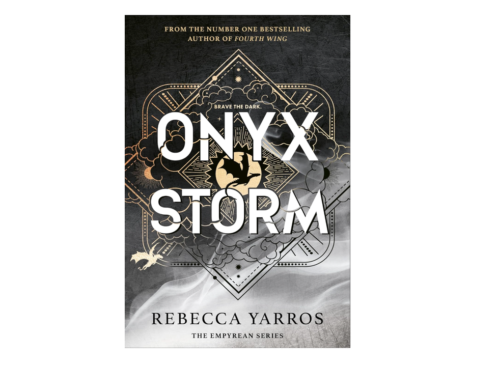 ‘Onyx Storm (The Empyrean, 3)’ by Rebecca Yarros