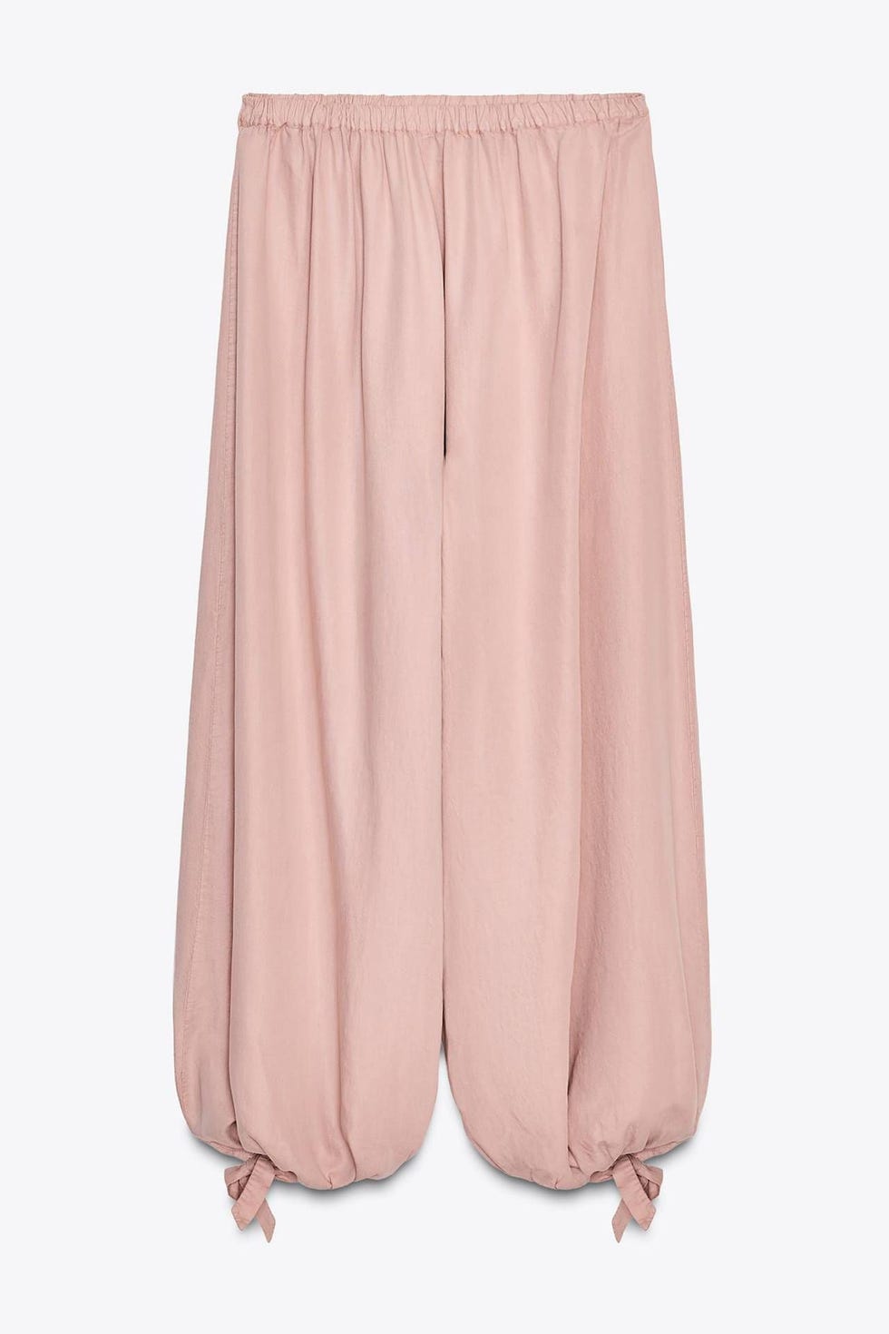 Pantalón fluido con bajo abullonado y cintura ajustable con lazada