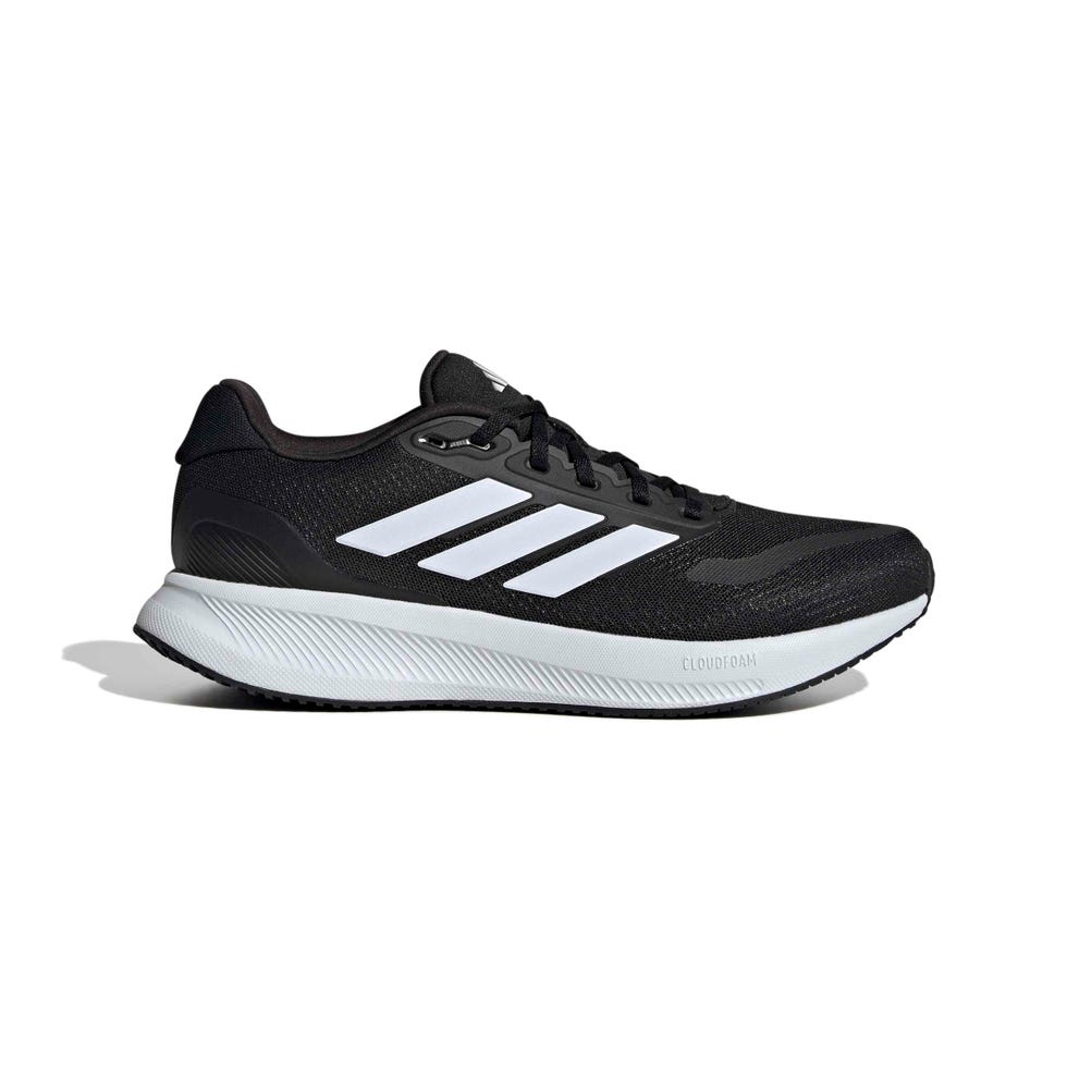 Runfalcon 5 en color negro y blanco para hombre