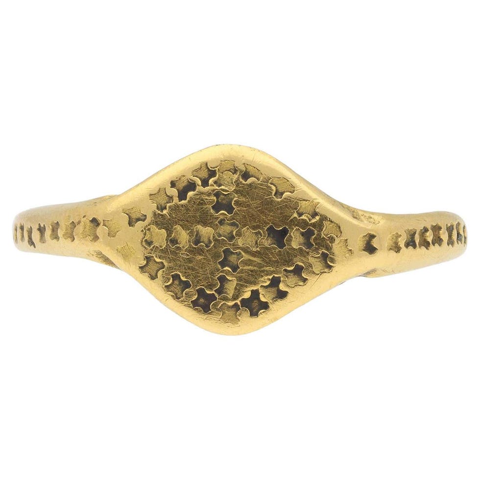 Byzantine Gold Stamped Ring, Circa 6th - 10th Century