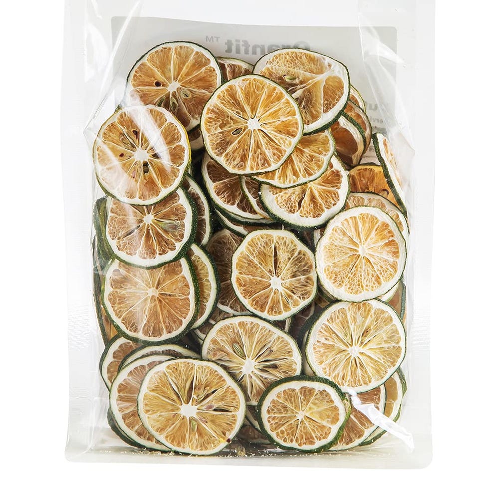 Dehydrated Lime Wheels for Cocktails