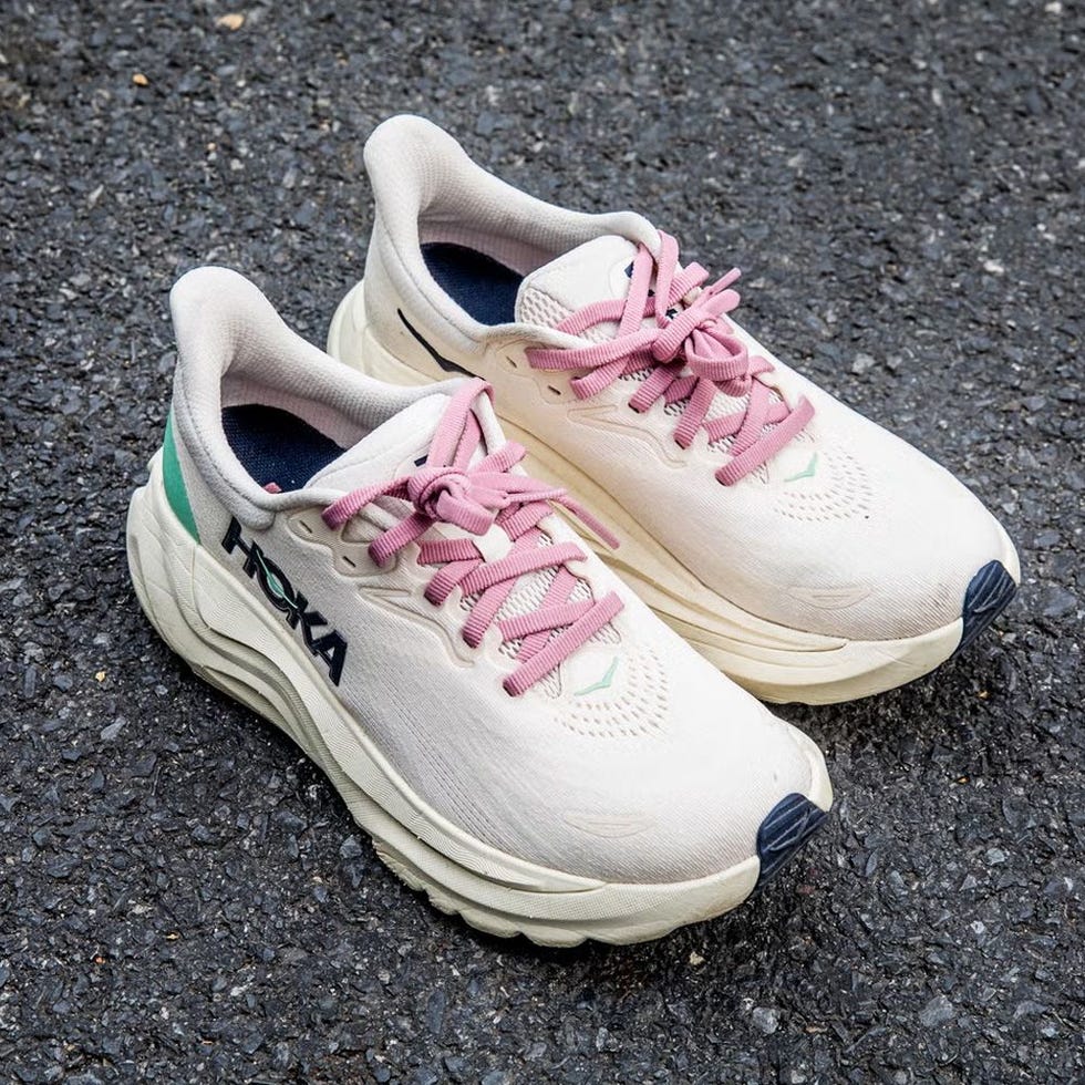 Hoka Arahi 8