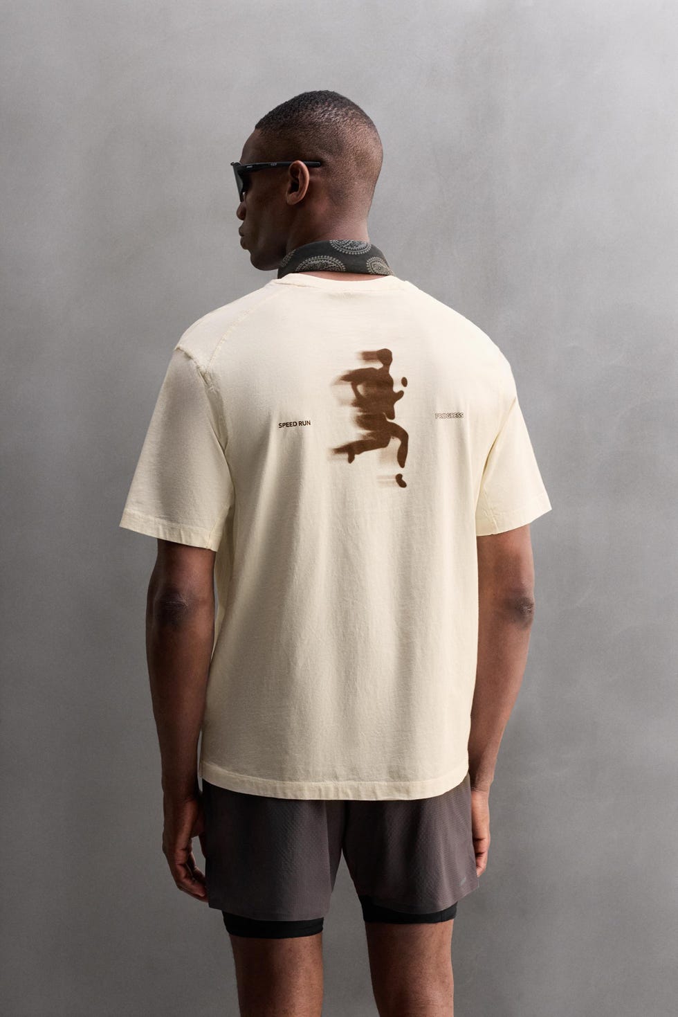 Camiseta con estampado runner
