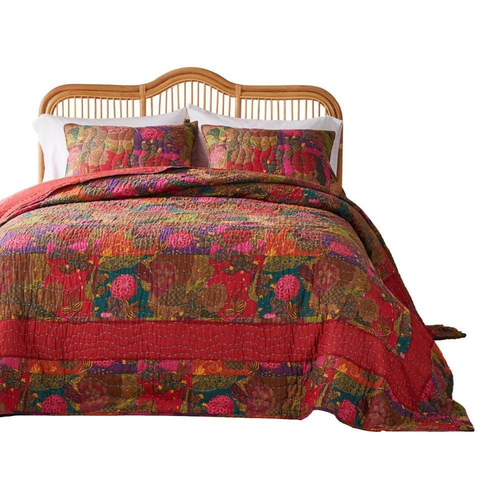 Lewi Kantha Style King Quilt, Set of 3