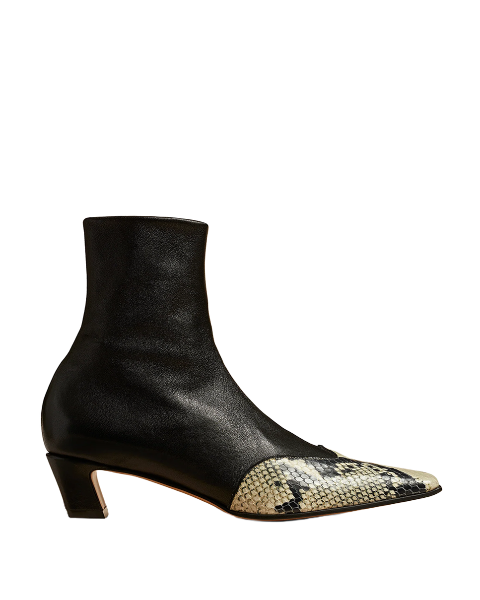 Nevada Stretch Low Boot