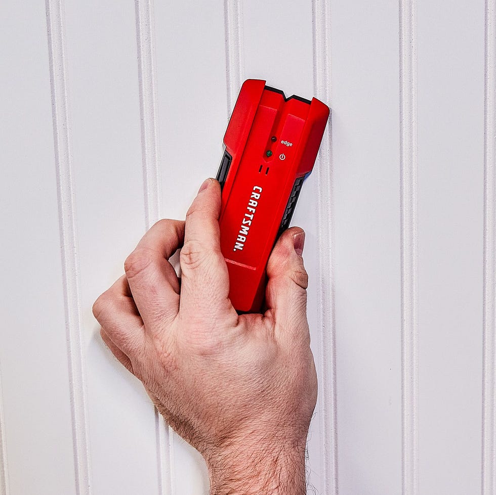 How to Choose a Stud Finder: Expert Tips for Perfect Wall Scanning