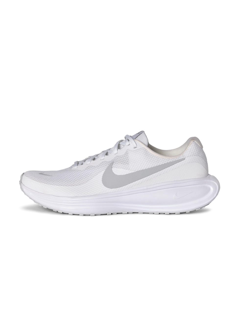 Revolution 8 Sneaker