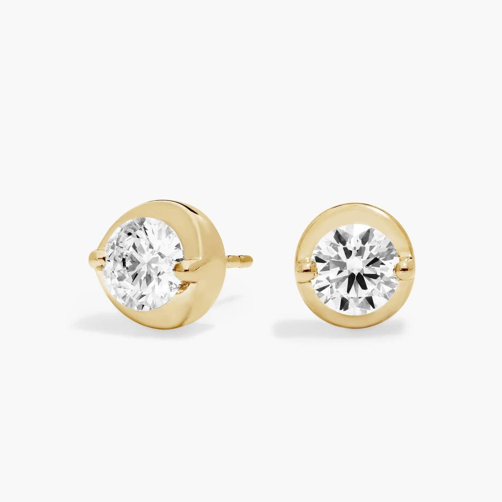 Illusie oorbellen met in het laboratorium gekweekte diamanten in 14 karaat geelgoud