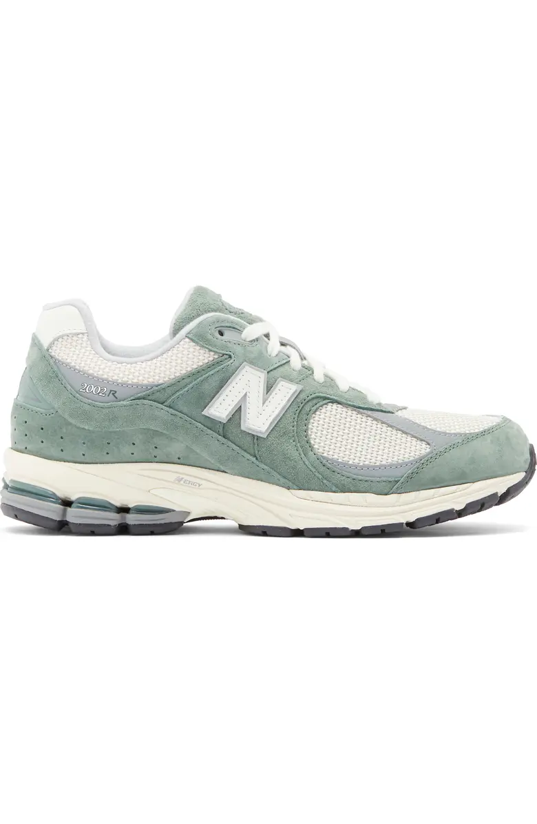 2002R Turnschuhe
