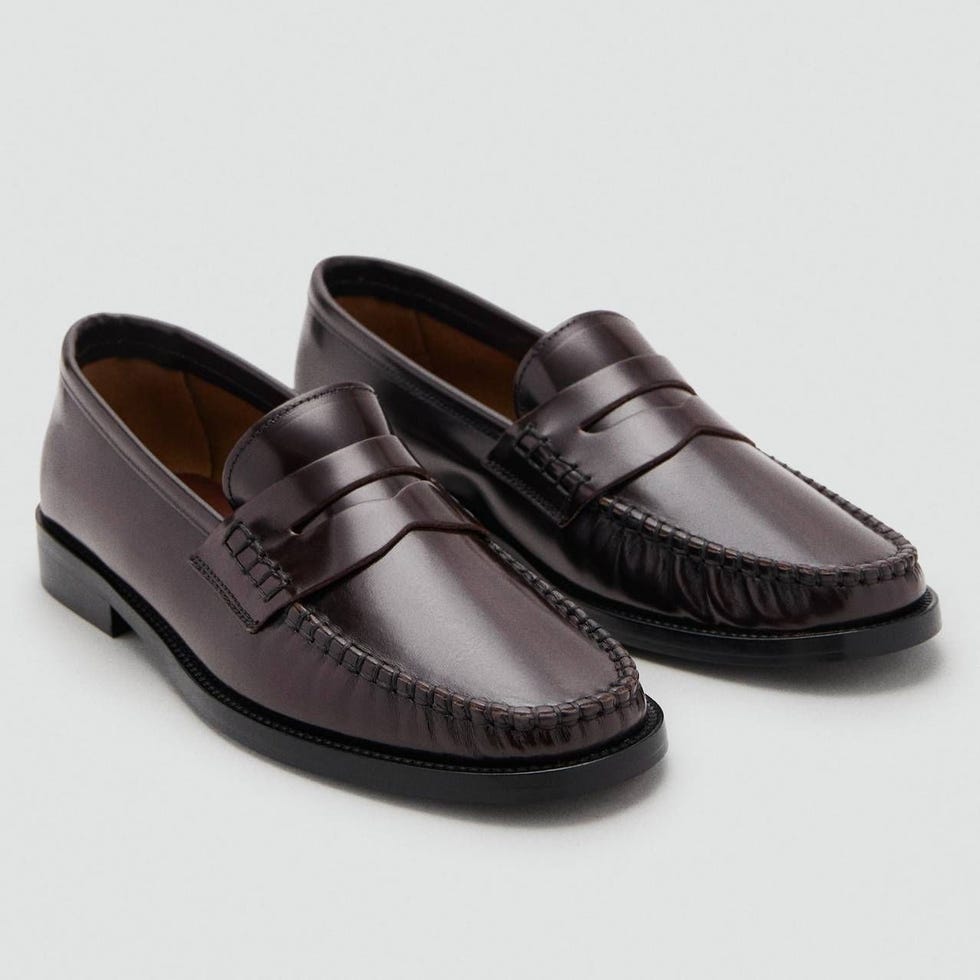 Mocasín de piel con punta redonda y fruncido