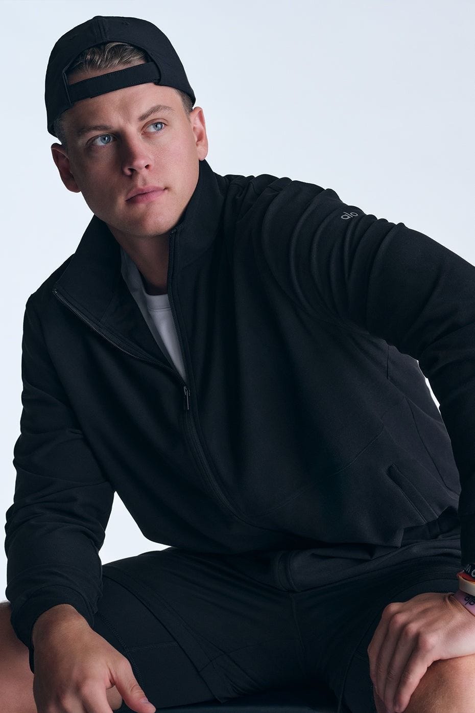 Conquer Max Mock Neck Full Zip