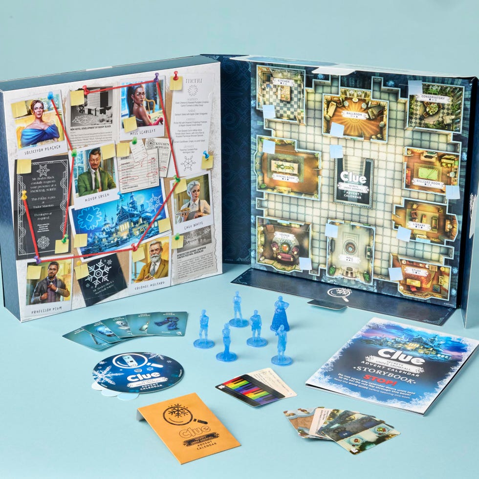 Clue Advent Calendar: Secrets Under Snowfall