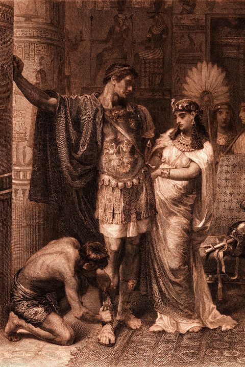William Shakespeare 's play 'Antony and Cleopatra' (Act III, Scene 11). 'Antony: 'Fall not a tear,  I say; one of them rates. All that is won and lost: give me a kiss;   Even this repays me.'  Painted by Frank Dicksee, engraved by G. Goldberg. WS:l. English poet and playwright baptised 26 April 1564 – 23 April 1616.  (Photo by Culture Club/Getty Images)