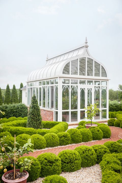 elizabeth locke's garden greenhouse