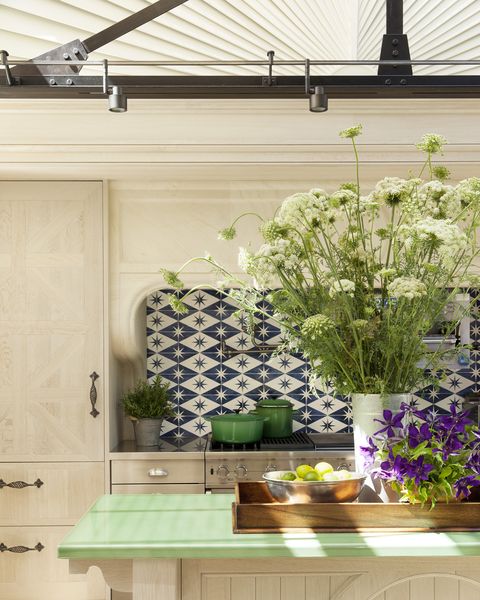 22 Best Kitchen Backsplash Ideas 2021- Tile Designs for ...