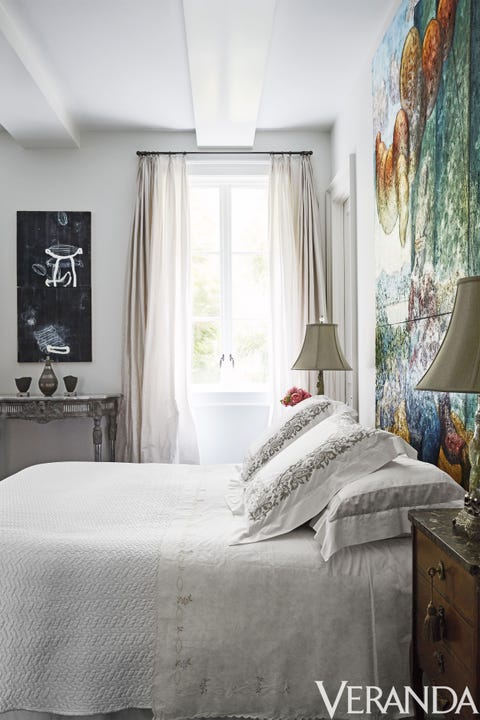Tour An Atlanta Home Filled With Antiques And Modern Art