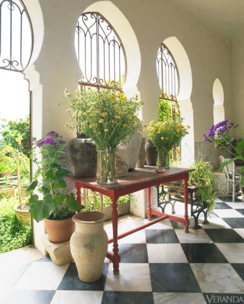 Flowerpot, Plant, Interior design, Interior design, Arch, Vase, Artifact, Pottery, Houseplant, earthenware, 