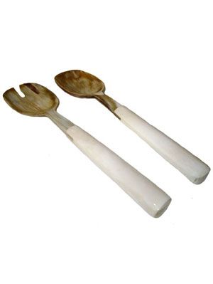Cutlery, Metal, Tableware, Kitchen utensil, Spoon, Steel, Natural material, Silver, Household silver, Nickel, 