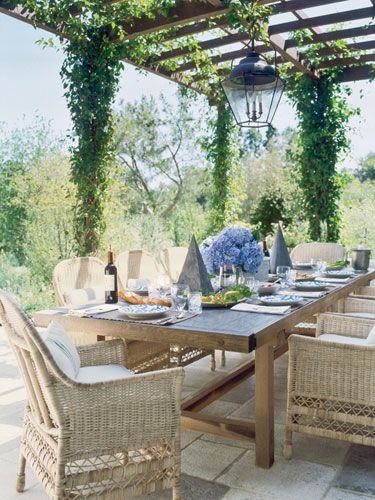 Luxe Outdoor Dining Areas Perfect For Alfresco Meals