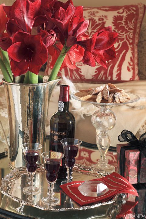 Glass, Barware, Petal, Flower, Red, Drinkware, Bouquet, Stemware, Drink, Bottle, 
