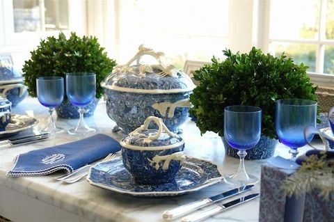 Blue, Blue and white porcelain, Porcelain, Table, Meal, Tableware, Room, Brunch, Serveware, Dishware, 