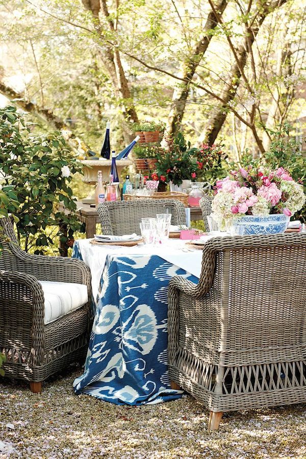 Blue, Tablecloth, Table, Furniture, Chair, Tree, Backyard, Spring, Textile, Linens, 