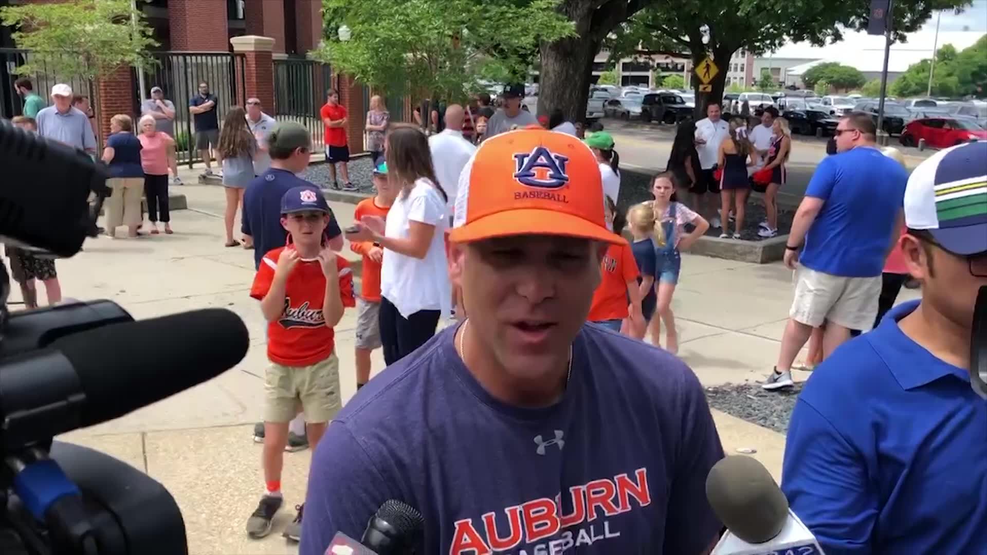 Former Auburn ace and World Series champ Tim Hudson 'pretty sure