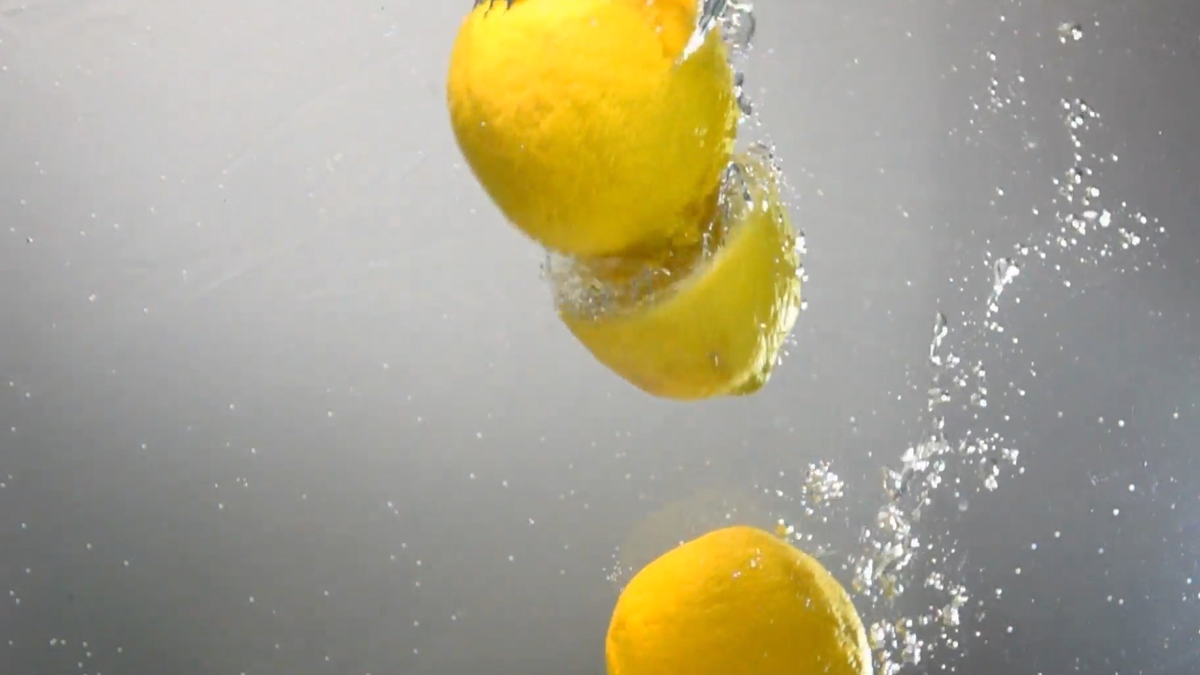 preview for Why You Should Start Your Day with Lemon Water