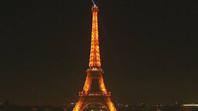 2 intoxicated US tourists 'trapped' overnight up the Eiffel Tower