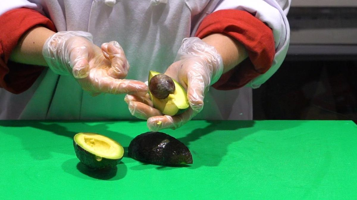 preview for The Safest Way to Slice an Avocado