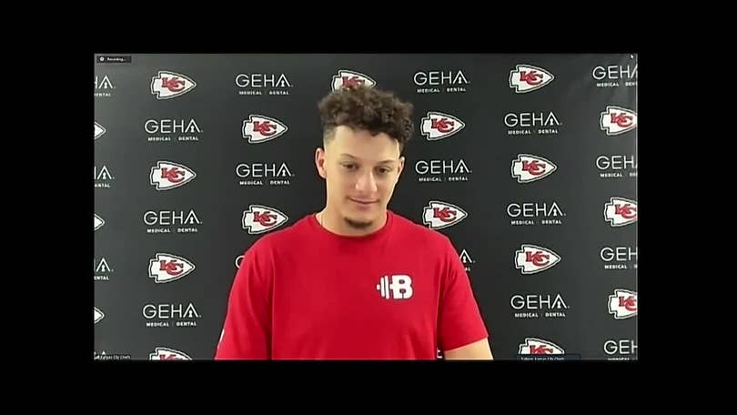 Kelce Chiefs Funny T-Shirt - Ink In Action