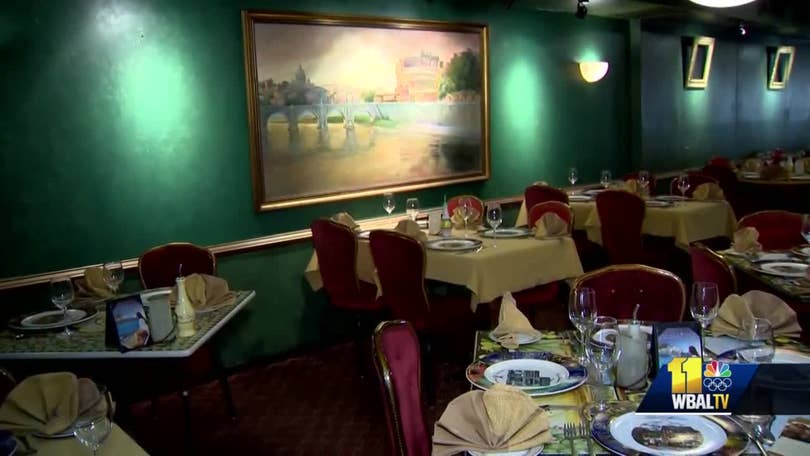 After 36 Years Da Mimmo In Little Italy Serves Last Meal