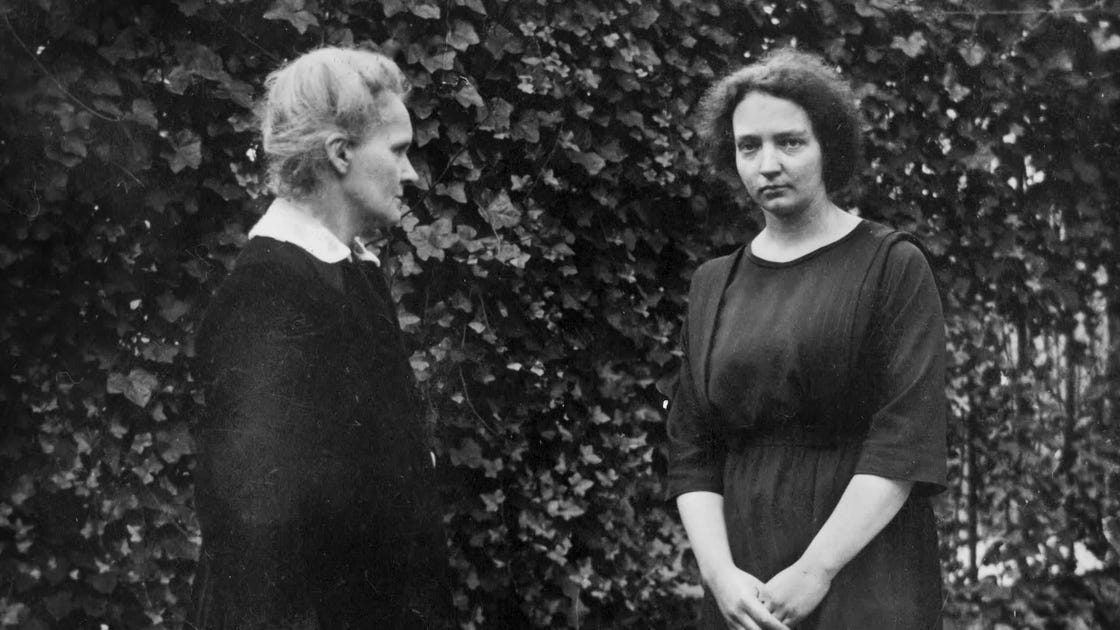 preview for Marie Curie - Mini Biography