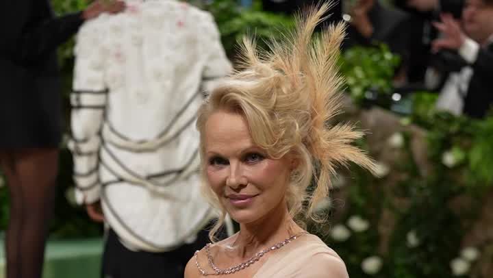 preview for Pamela Anderson in Oscar de la Renta at the 2024 Met Gala