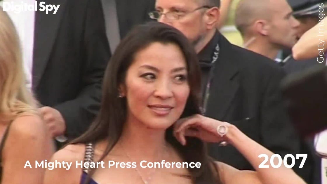 Aperçu De L'évolution Du Tapis Rouge De Michelle Yeoh