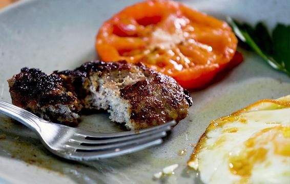 How to Make Your Own Breakfast Sausage