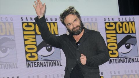 preview for Johnny Galecki Still Without ‘Roseanne’ Deal as Revival Increases Episode Count