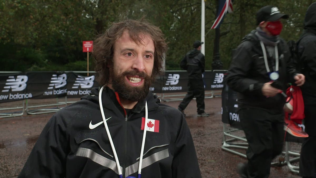 preview for Brent Lakatos Wins Men’s Pushrim Race at Loncon Marathon