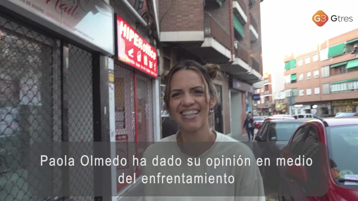 paola olmedo en el podcast cuenta y exagera