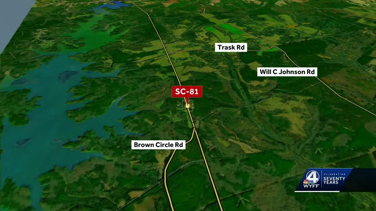 2 teenagers killed in 3 vehicle crash in Upstate troopers say