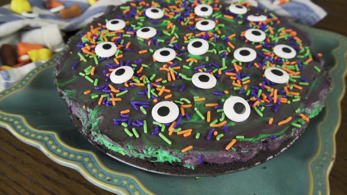 Video player poster image preview for Monster Mash Cheesecake
