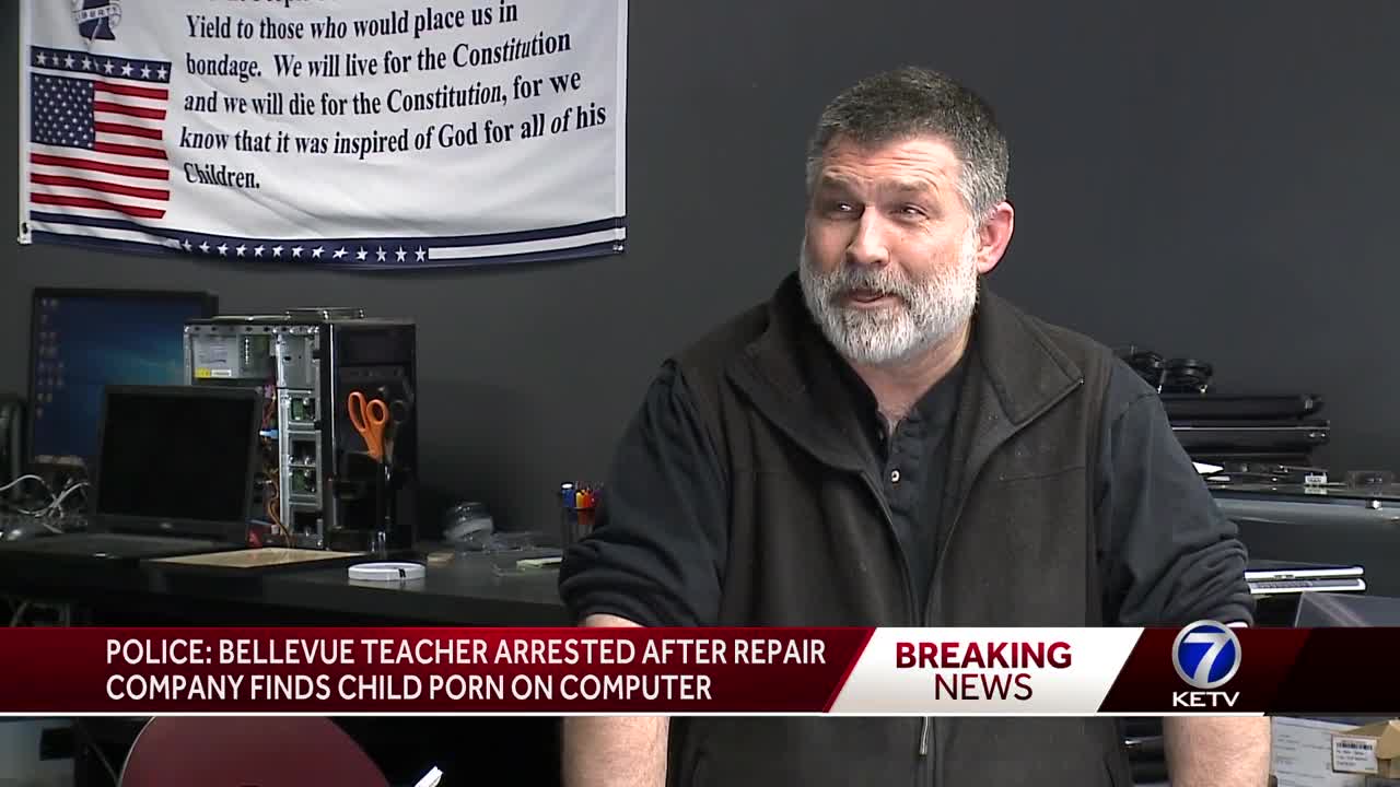 Science Teacher Porn Captions - Police: Repair company discovers child porn on computer ...