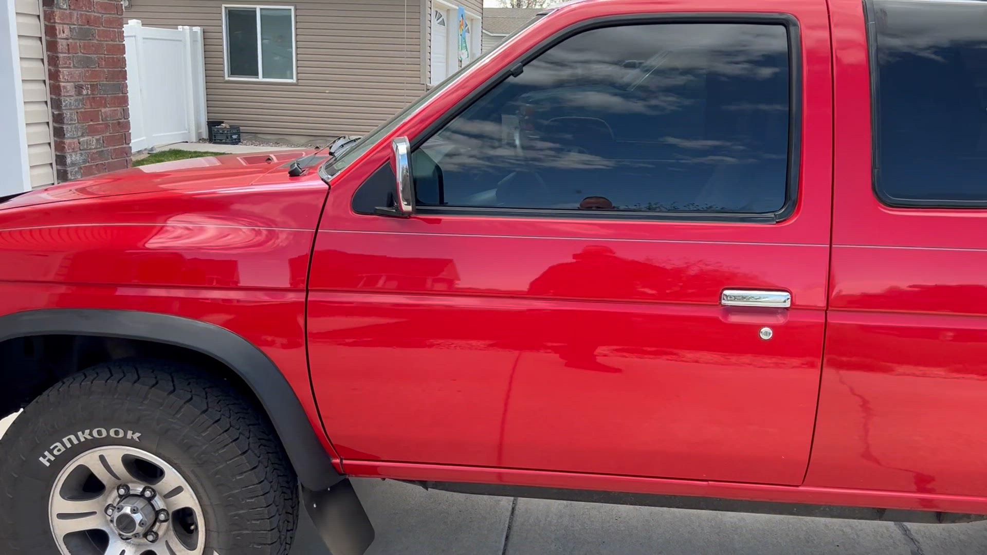 No Reserve: 1997 Nissan Hardbody Pickup XE King Cab 4×4 5