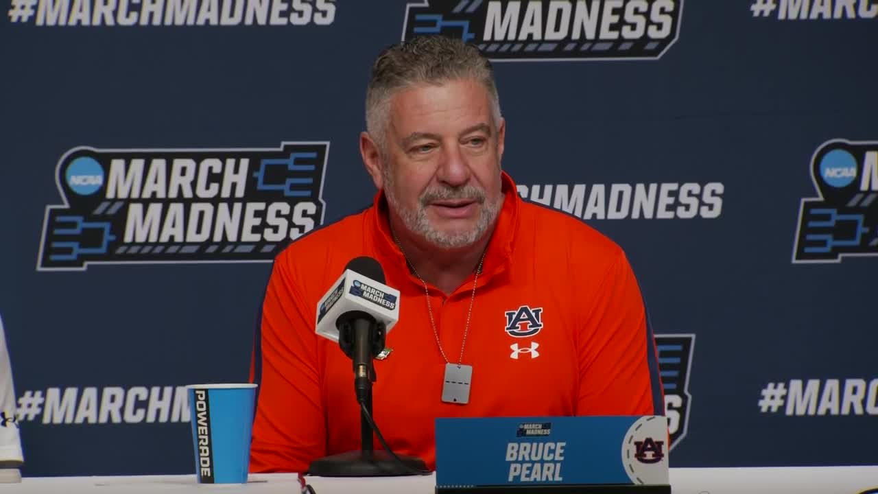 Auburn head basketball coach calls to 'bring the hostages home' after NCAA win