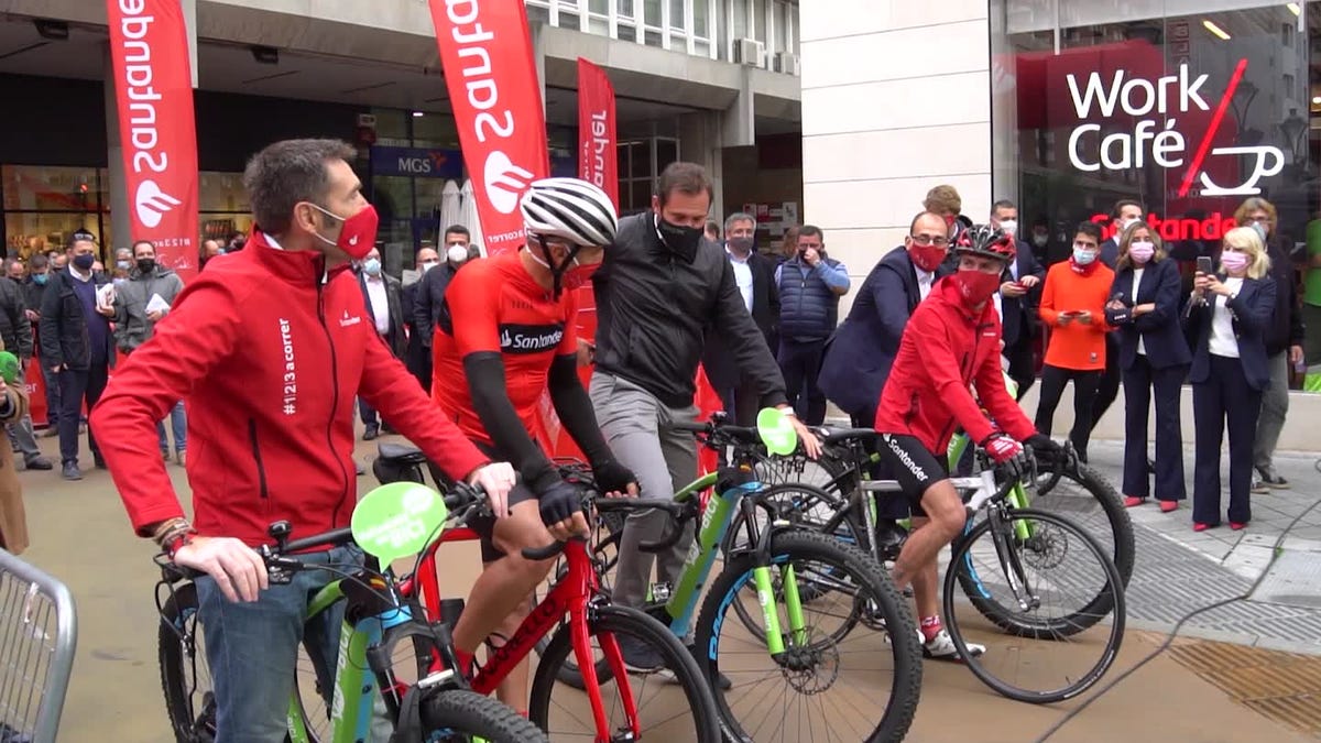 preview for El duelo entre Martín Fiz y Miguel Induráin en un peculiar duatlón en Valladolid