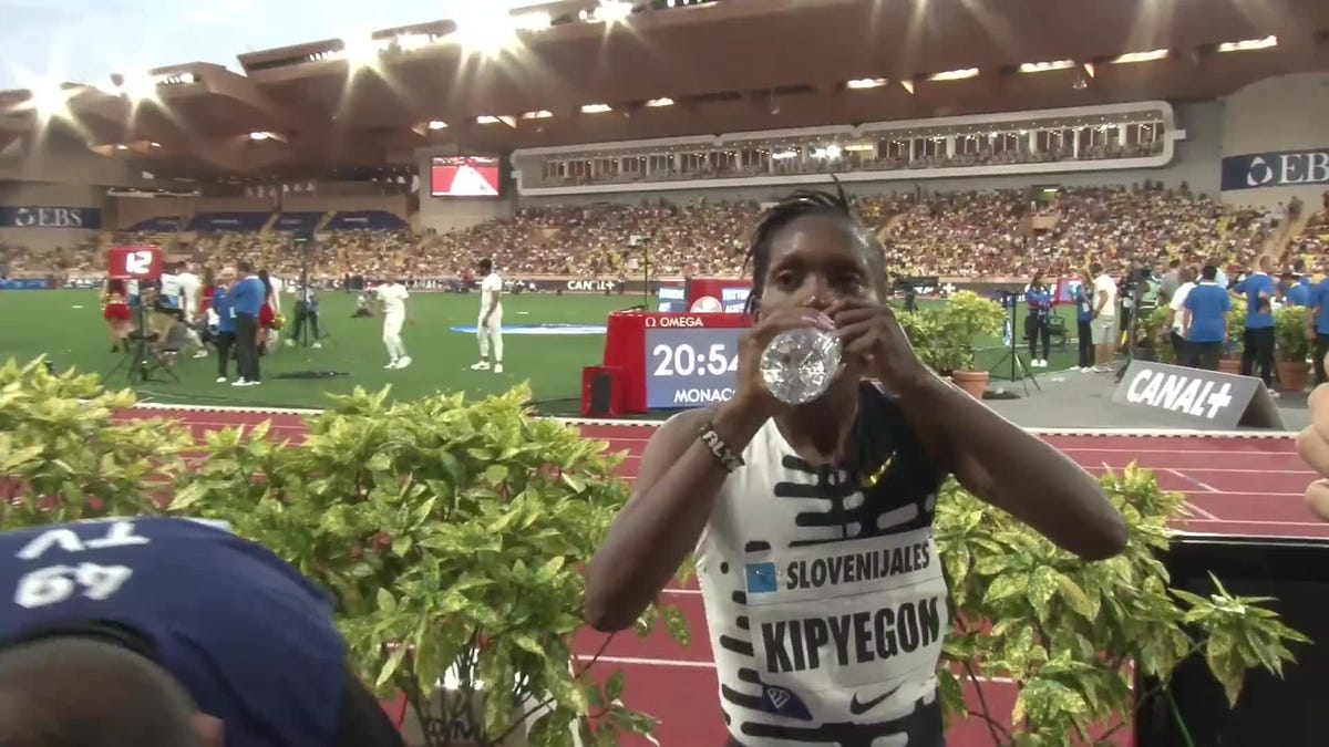 faith kipyegon record del mundo 1500 metros