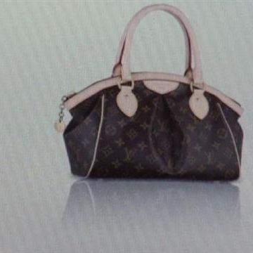 LOUIS VUITTON EMPLOYEE SECRETS: GETTING ROBBED