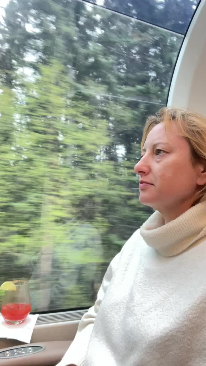 preview for Sarah Bridge on Rocky Mountaineer