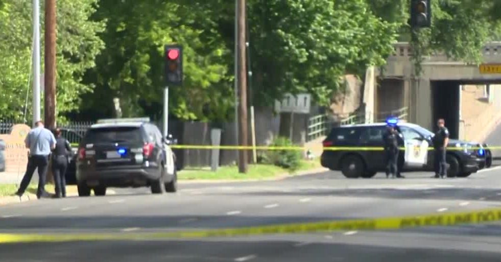 Sacramento police shooting leaves man in hospital, officials say